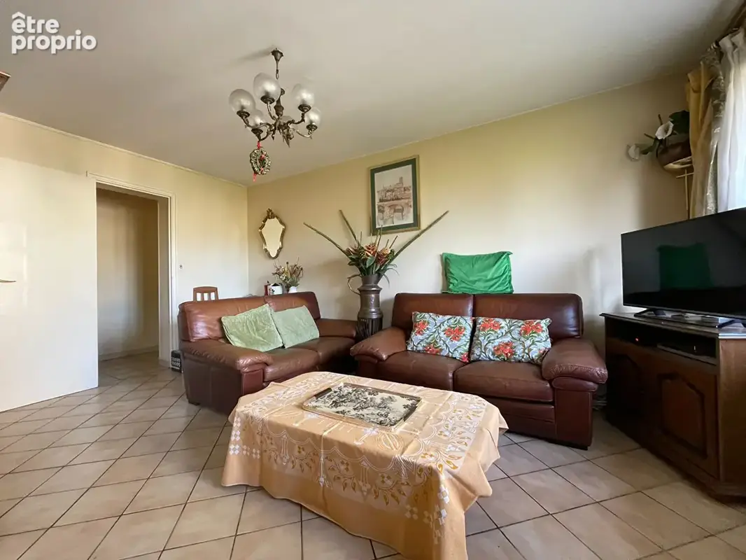 Bordeaux Chartrons - Appartement  T4 (possibilité T5) de 82 m² - photo 5