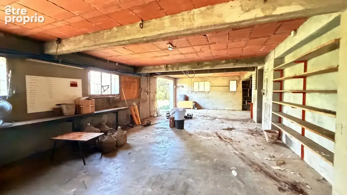 Maison des années 70 de 109 m² sur 1770 m² de terrain - photo 13
