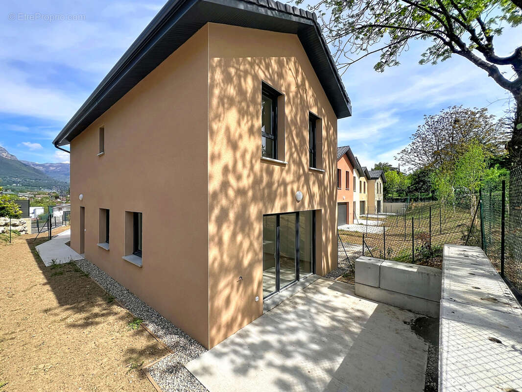 Maison à LA RAVOIRE