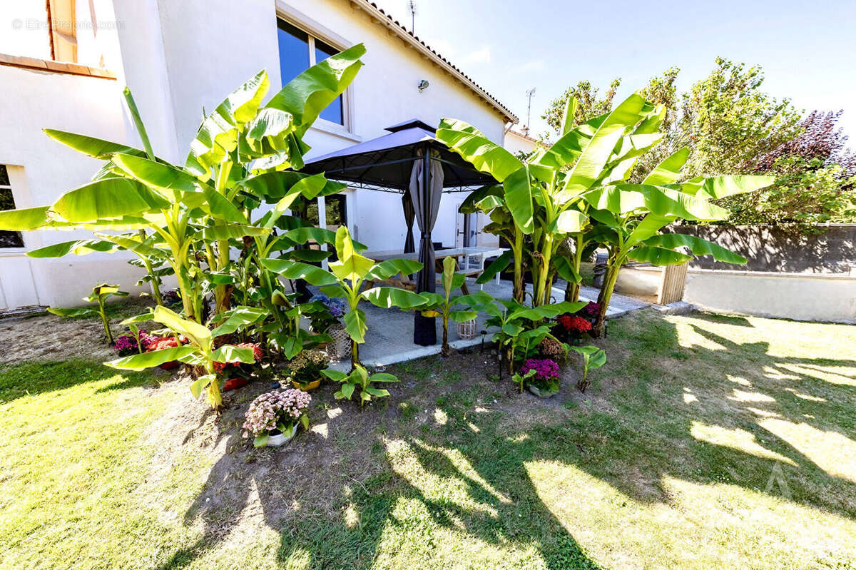 Maison à L&#039;HERBERGEMENT