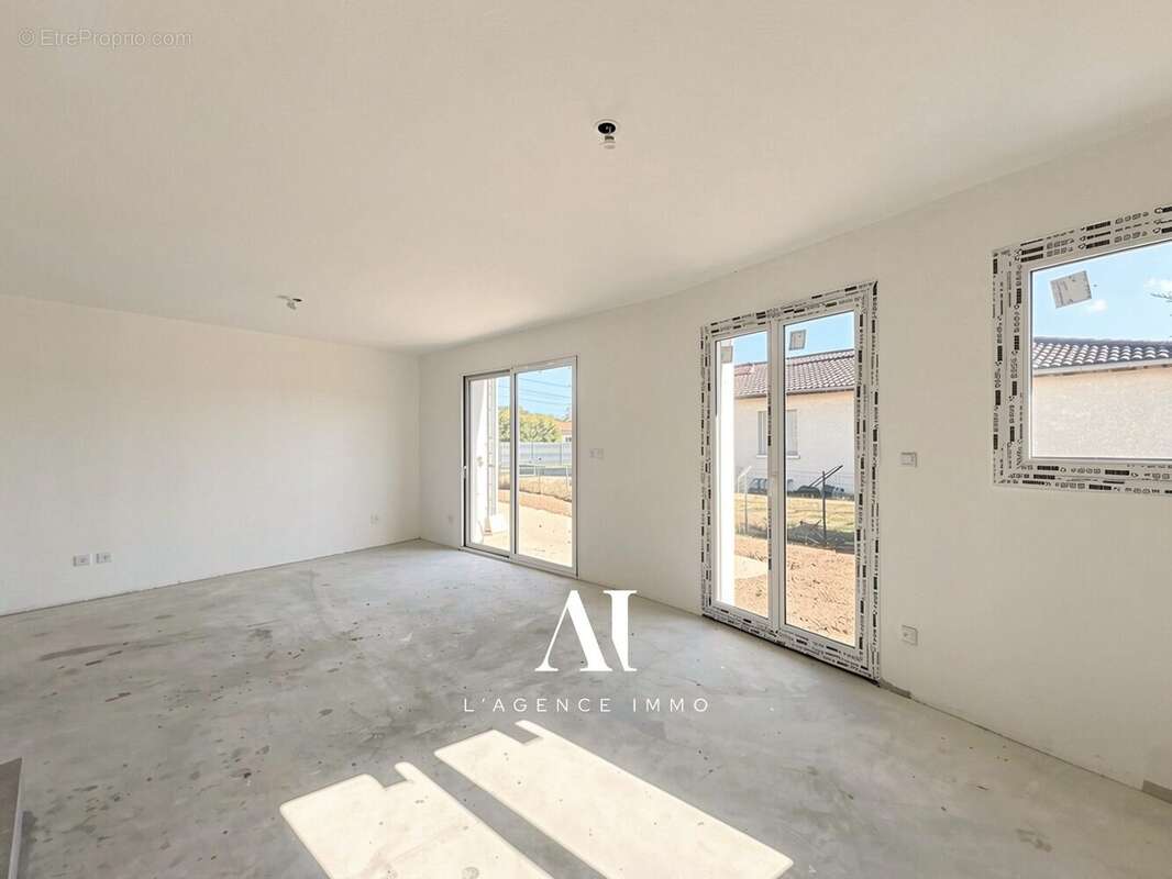 Maison 73 m² à Pont-D'ain  - photo 5