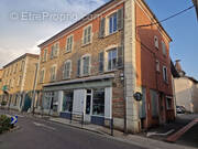 Appartement à SAINT-ETIENNE-DE-SAINT-GEOIRS