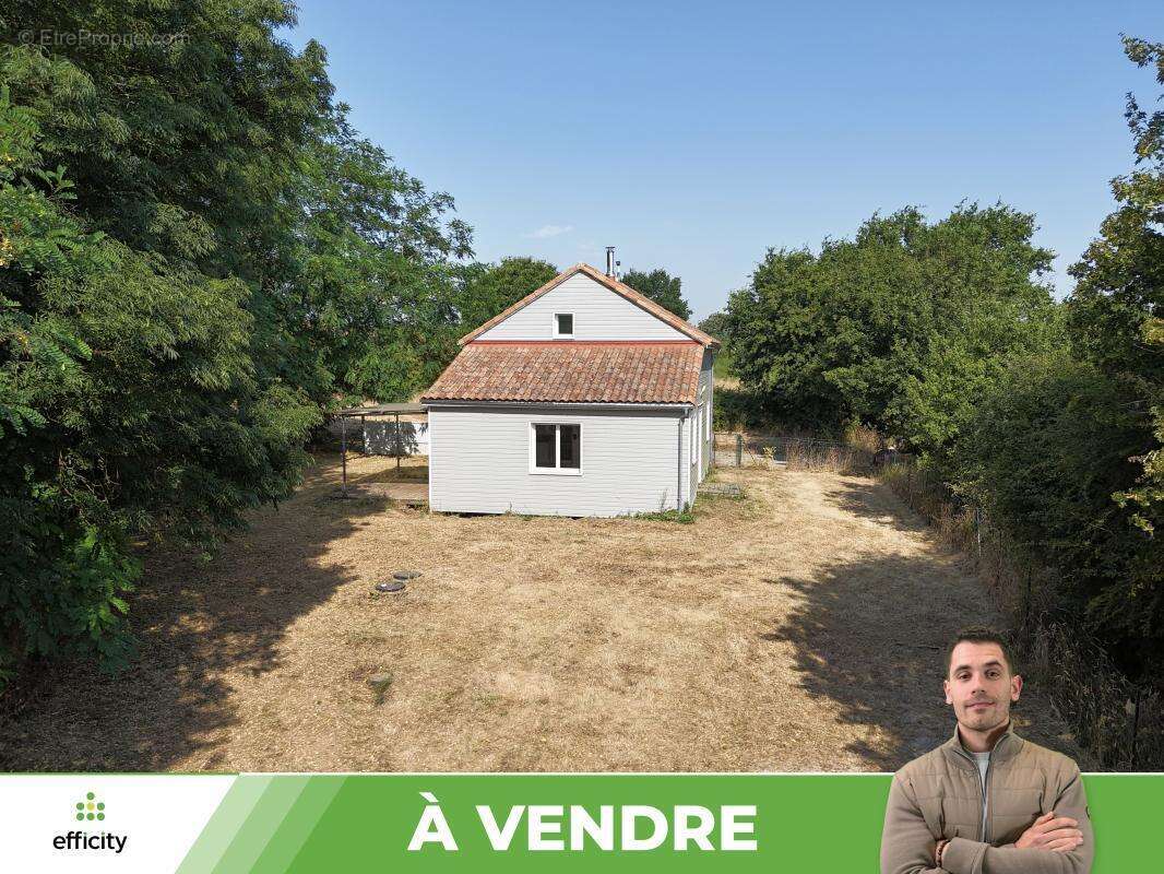 Maison à ROUILLE
