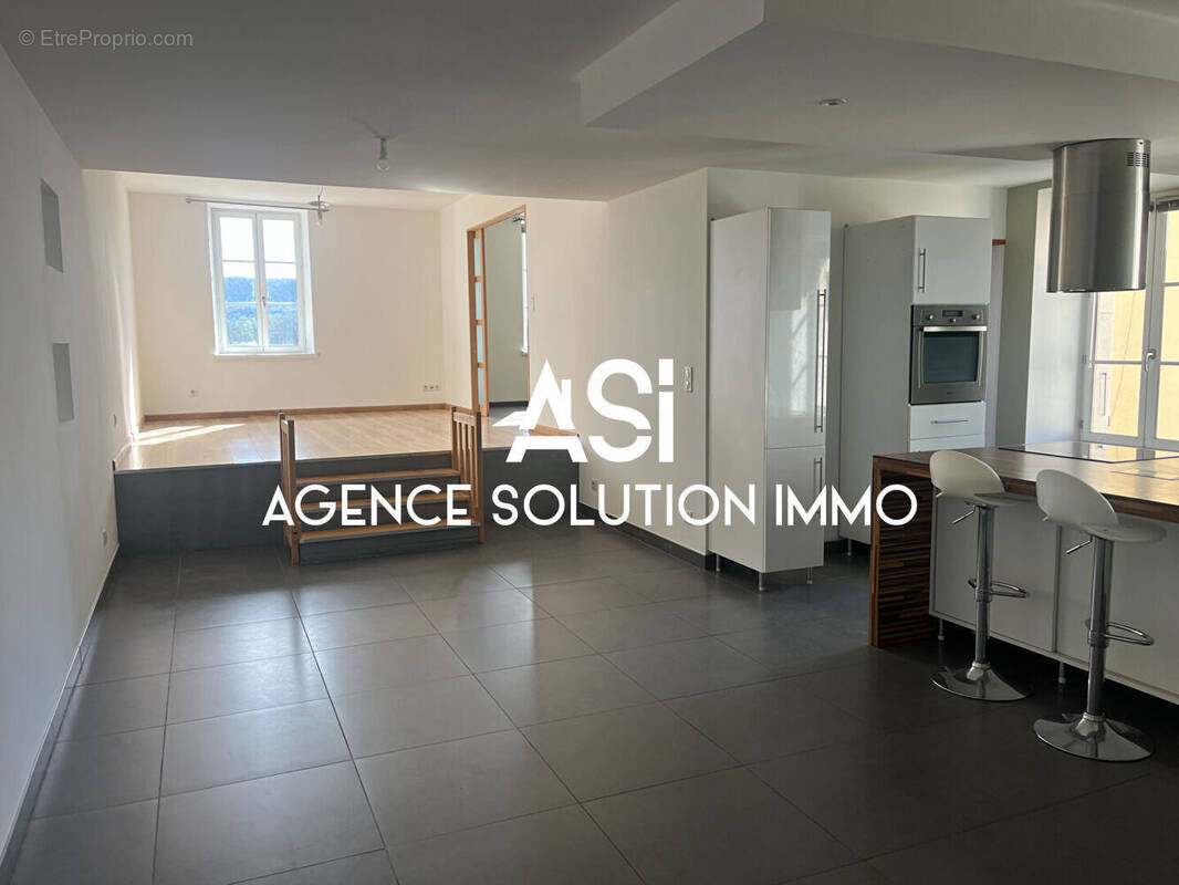 Appartement à MONTBOUCHER-SUR-JABRON