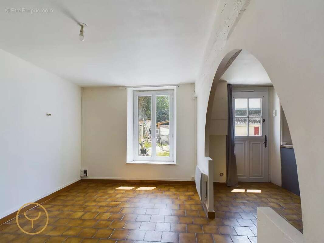 Maison à ROMILLY-SUR-SEINE