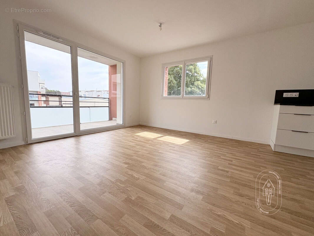 Appartement 41 m² à Armentieres  - photo 2