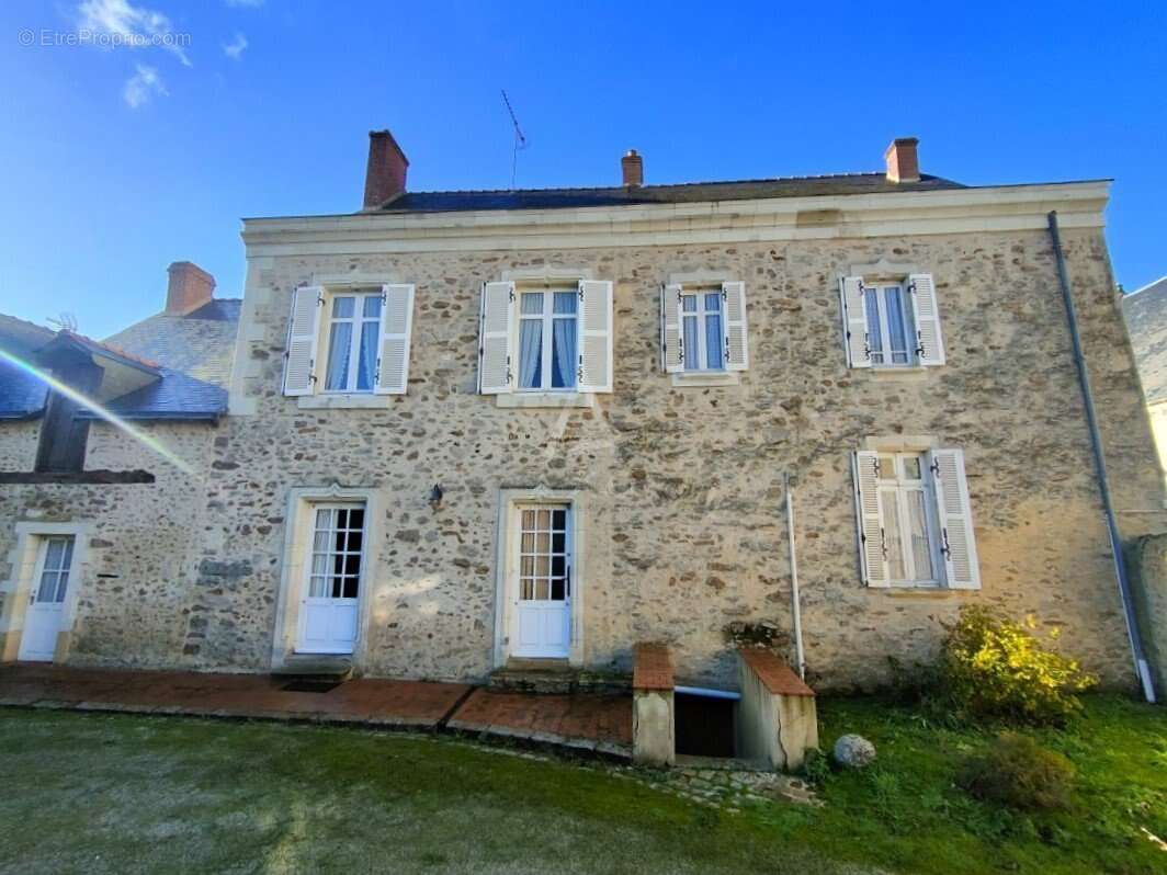 Maison à DAUMERAY