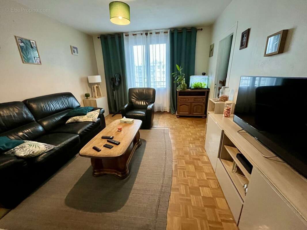 Appartement à BOIS-D&#039;ARCY