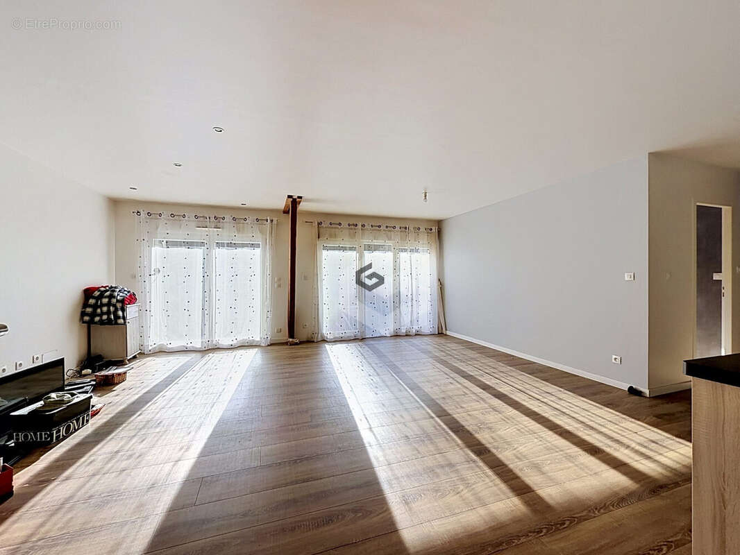 Maison 147 m² à Nanteuil-La-Fosse  - photo 5