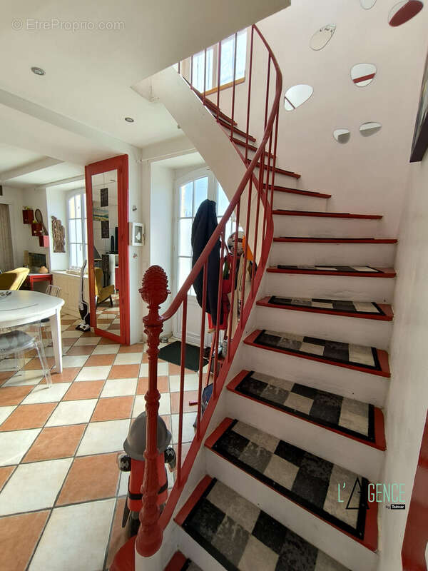 Maison à VERTHEUIL