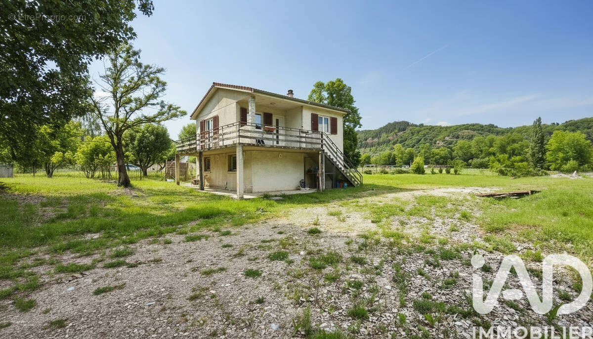 Photo 1 - Maison à RETOURNAC