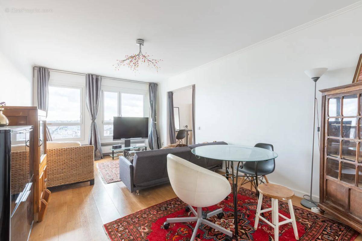 Appartement à PARIS-13E