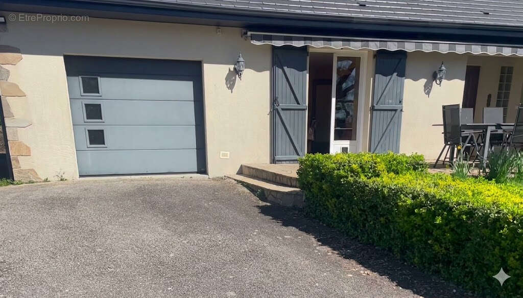 Maison contemporaine à Saint Mathieu avec 1ha arboré avec piscine chauffée et pool house - photo 2