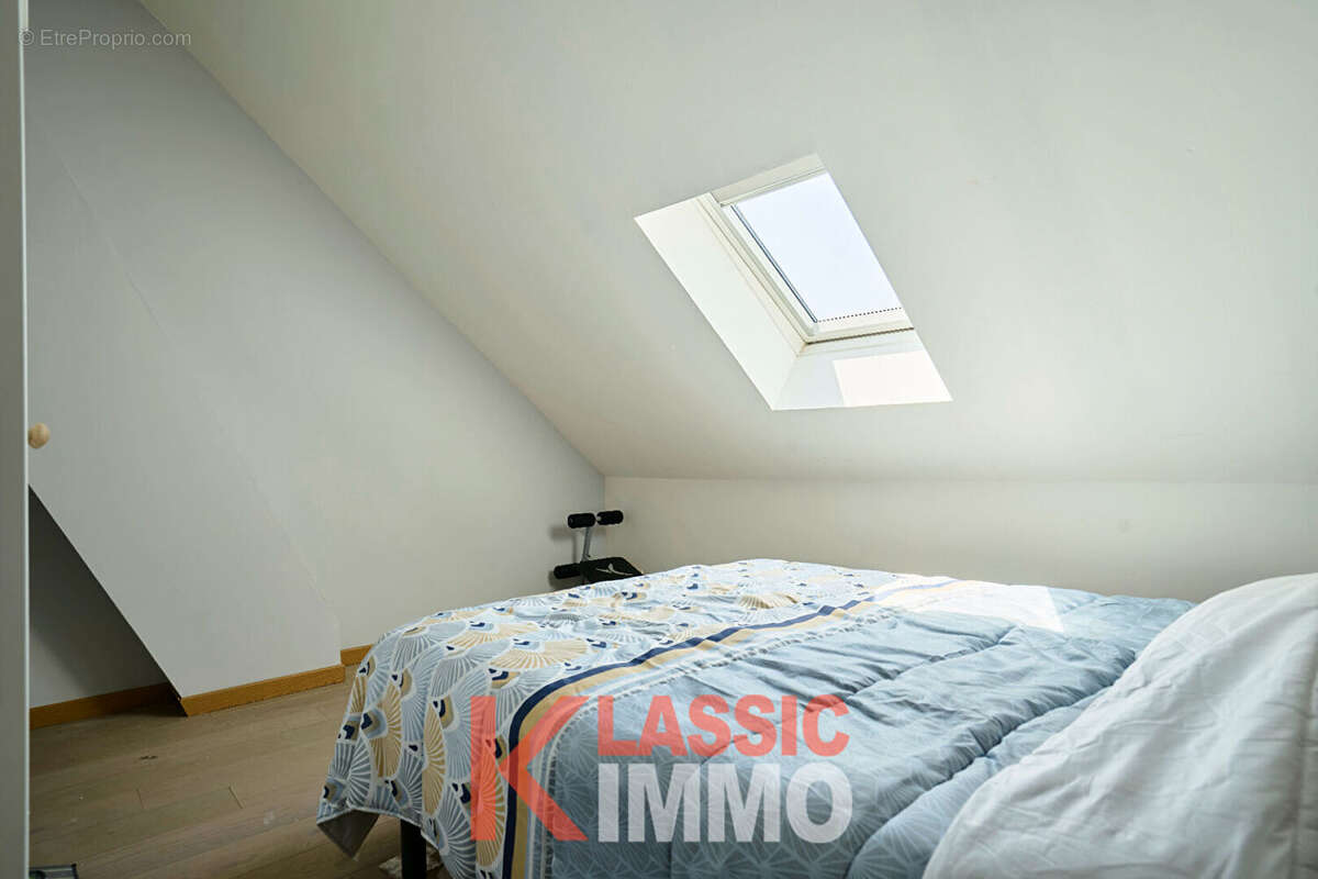 Maison 4 chambres GARAGE avec un jardin 80m² - photo 11