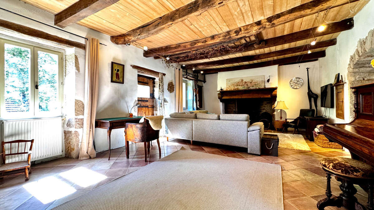 Maison Limogne-en-quercy 5 pièce(s) 180 m2 - photo 4