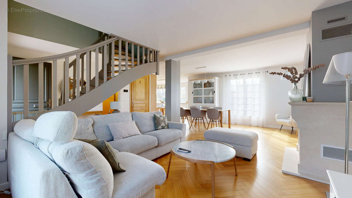 Maison à MONTFORT-L'AMAURY