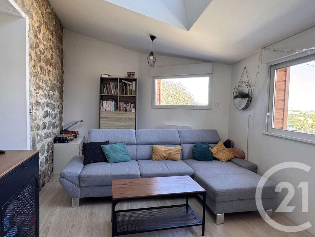 Maison 114 m² à Ardoix  - photo 5