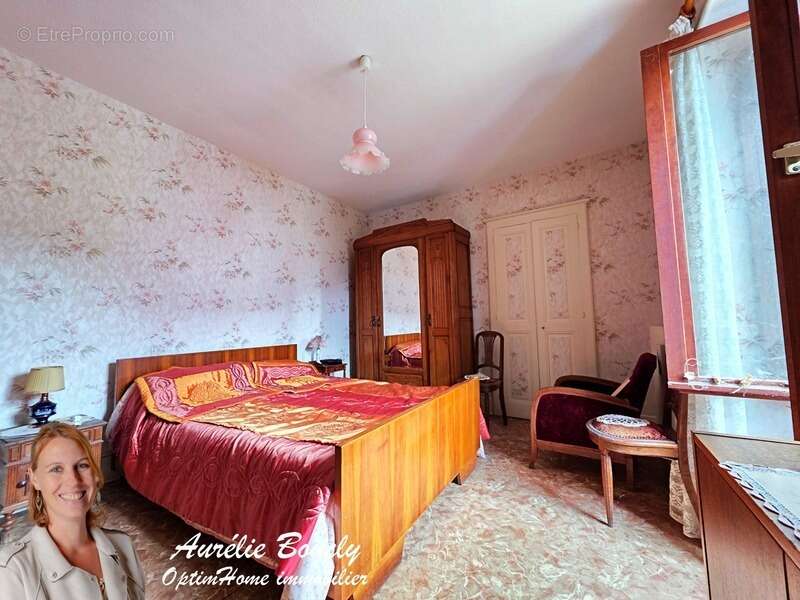 Maison à SAINT-LAURENT-DU-PONT