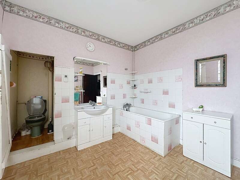Maison à CASTELNAU-MAGNOAC