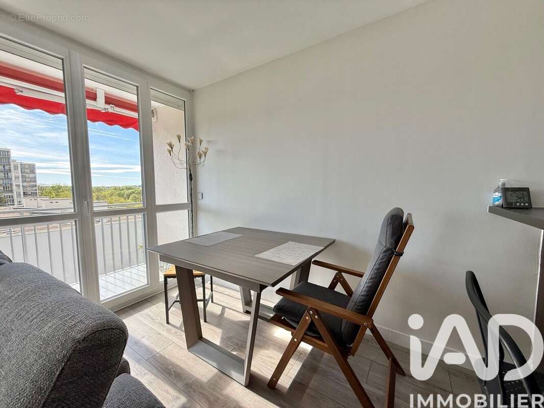 Photo 4 - Appartement à CHILLY-MAZARIN
