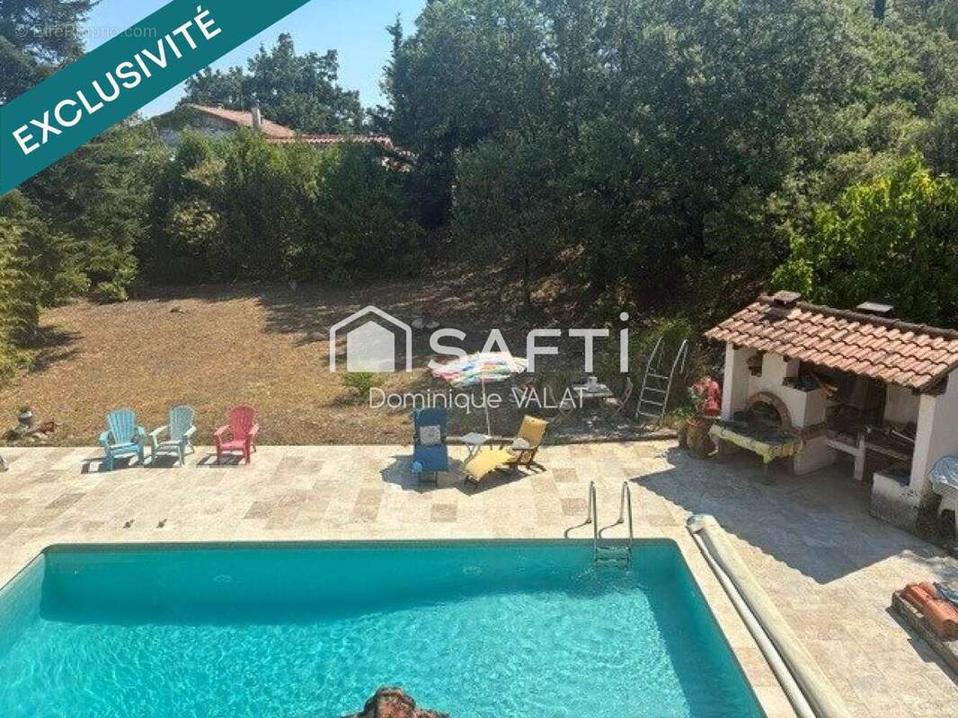 Maison 217 m² à Saint-Sebastien-D'aigrefeuille  - photo 2