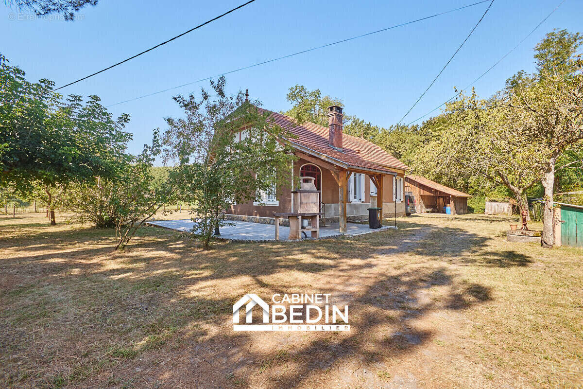 Maison 80 m² à Le Nizan  - photo 2