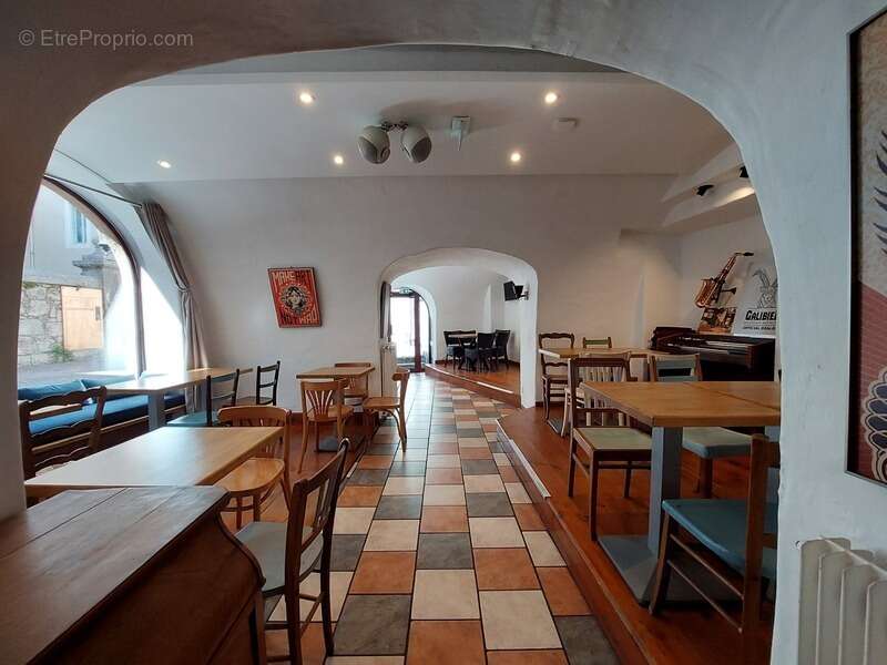 Commerce à CHAMBERY