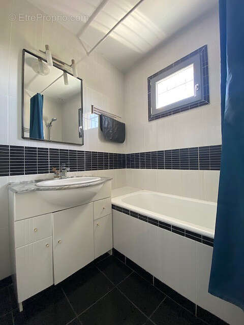 Maison à MONTRICHARD