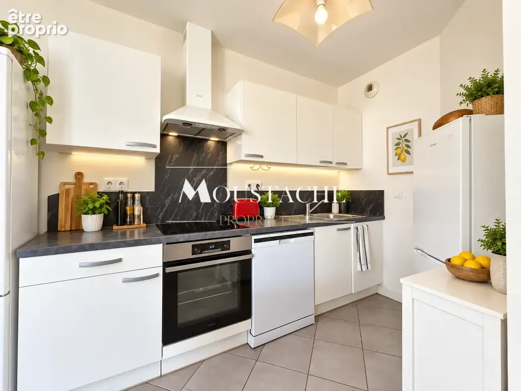 Appartement dans résidence de standing - idéalement situé en coeur de ville - - photo 3