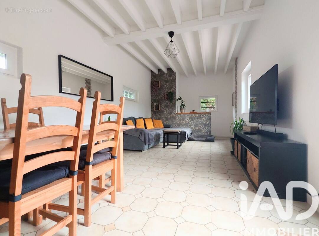 Photo 1 - Maison à VILLEMARECHAL