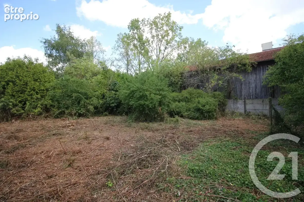 Terrain 777 m² à vendre à Nangis (77370) - photo 2