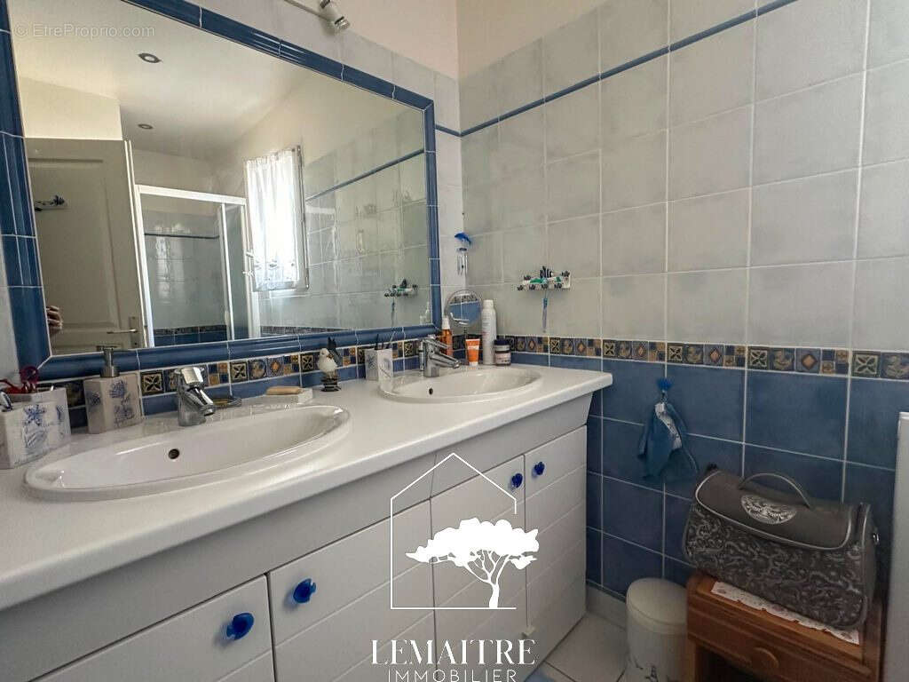 Au calme, maison plain pied 4 chambres + jardin d'hiver, piscine et garage ! - photo 17
