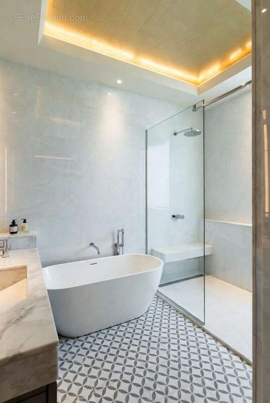 Appartement à COLOMBES