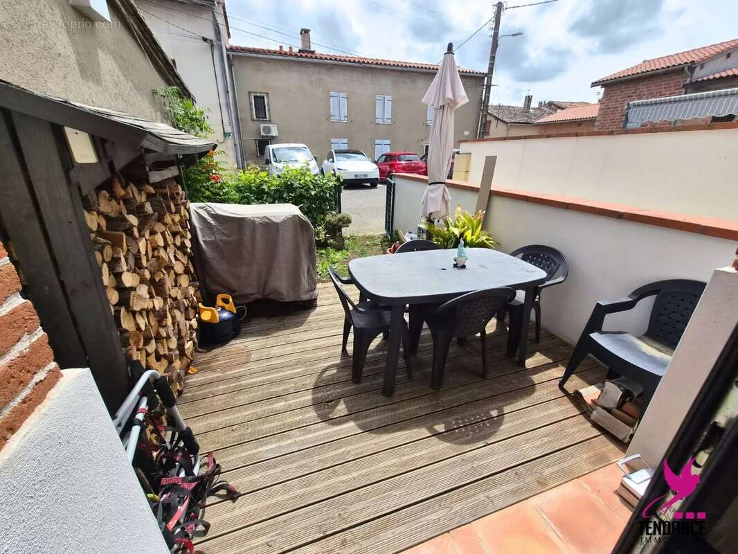 Maison à LAUNAC