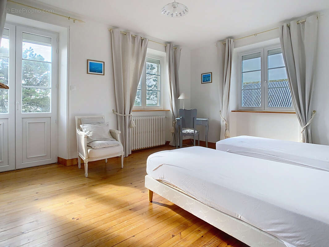 Maison à QUINEVILLE