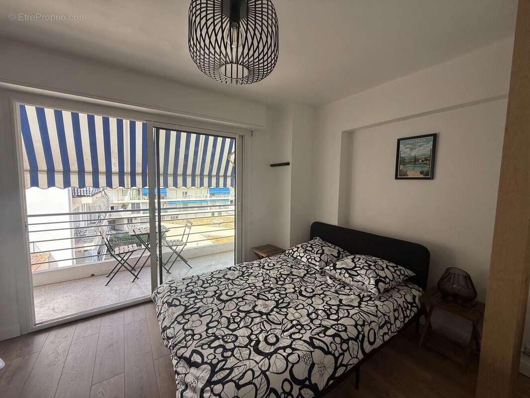 Studio rénové de 30 m² avec terrasse proche plage et commodités - photo 3