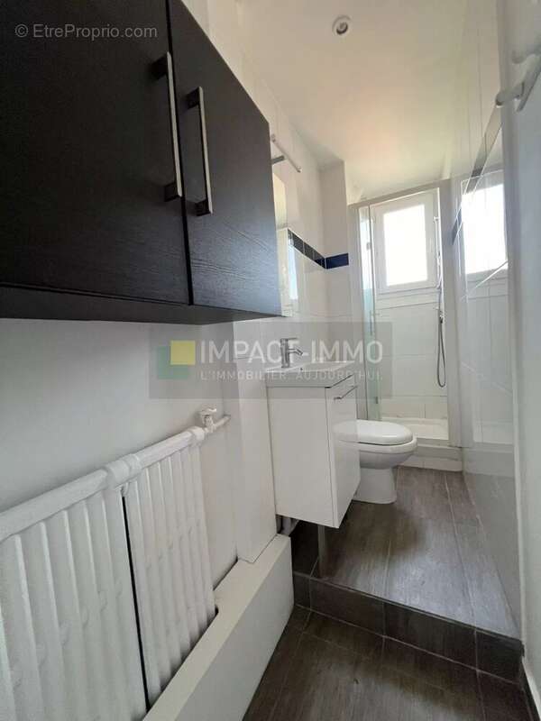 Charmant 2 pièces - Centre ville Haut de Suresnes - photo 8