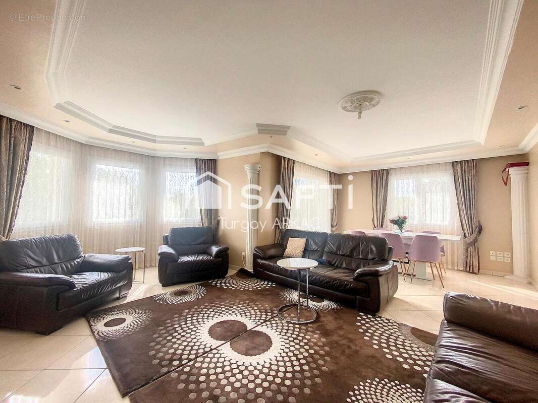 Photo 4 - Maison à LA TOUR-DU-PIN