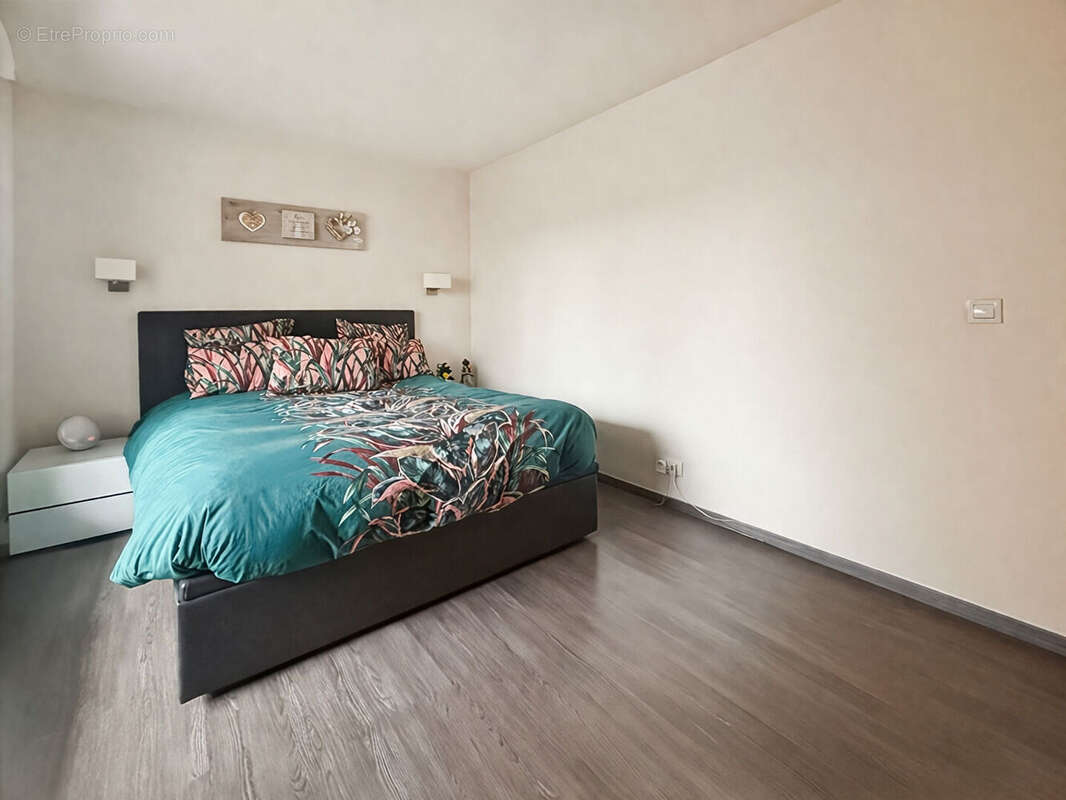 Appartement à CHATENAY-MALABRY