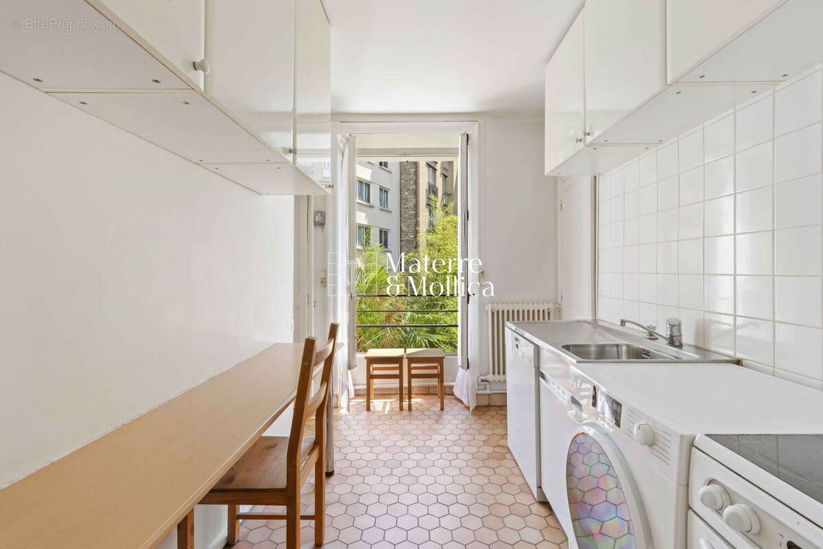 Appartement à PARIS-6E