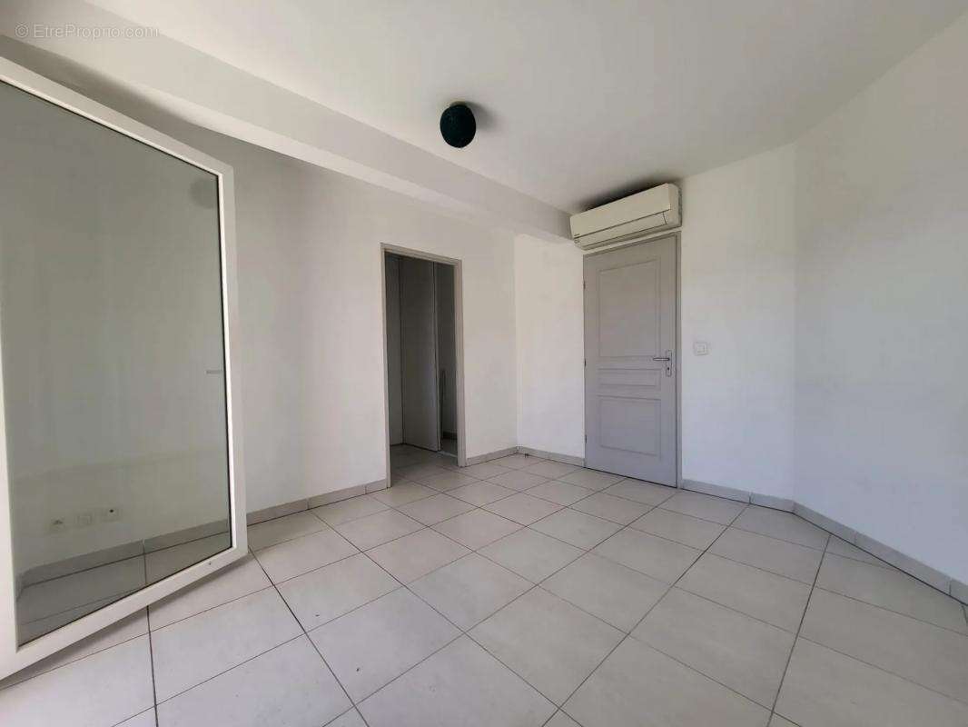 Appartement à SANARY-SUR-MER