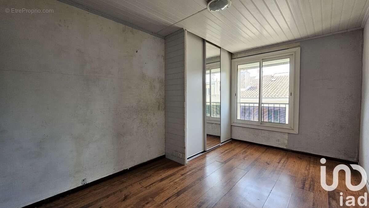 Photo 6 - Appartement à MARSEILLE-3E