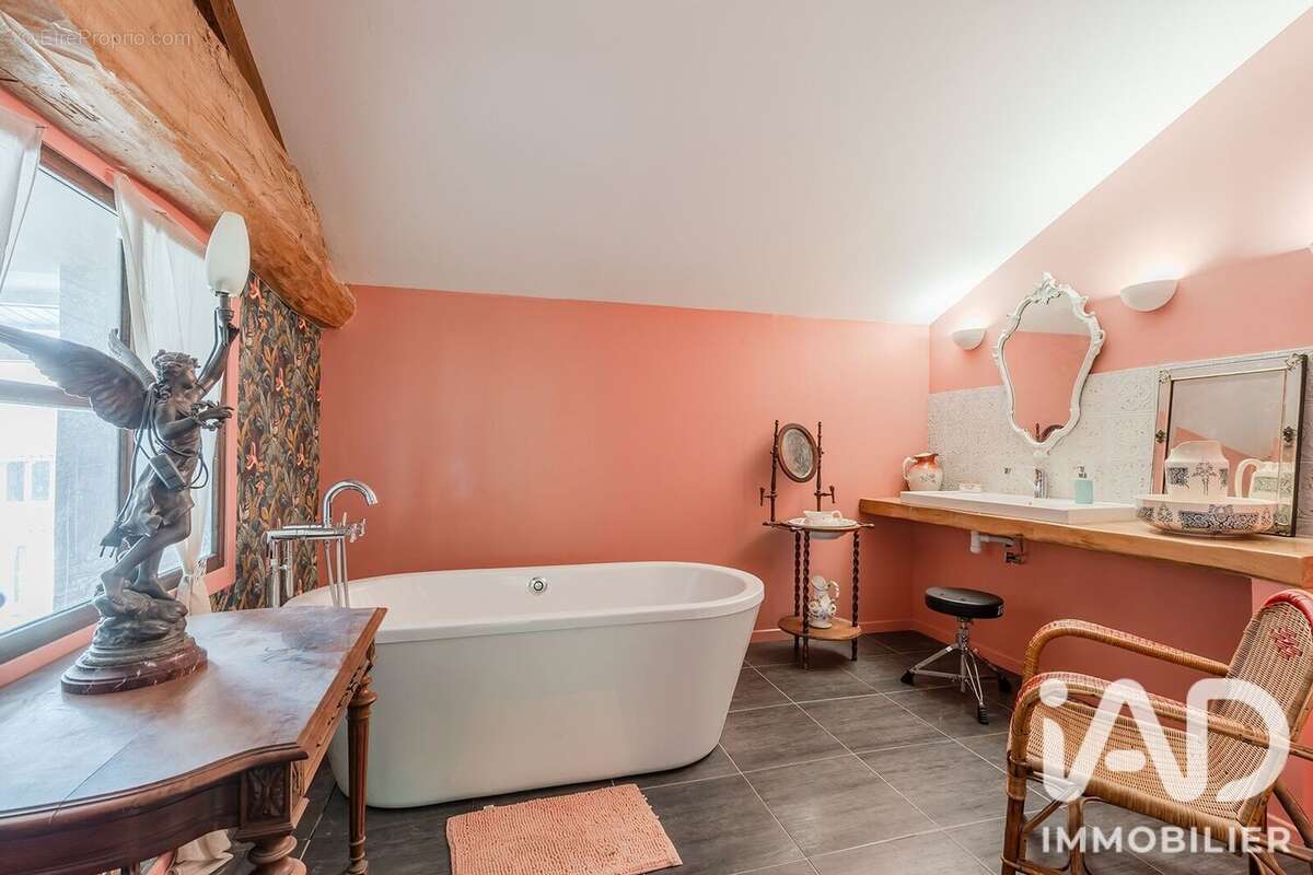 Maison 438 m² à Arbigny  - photo 5