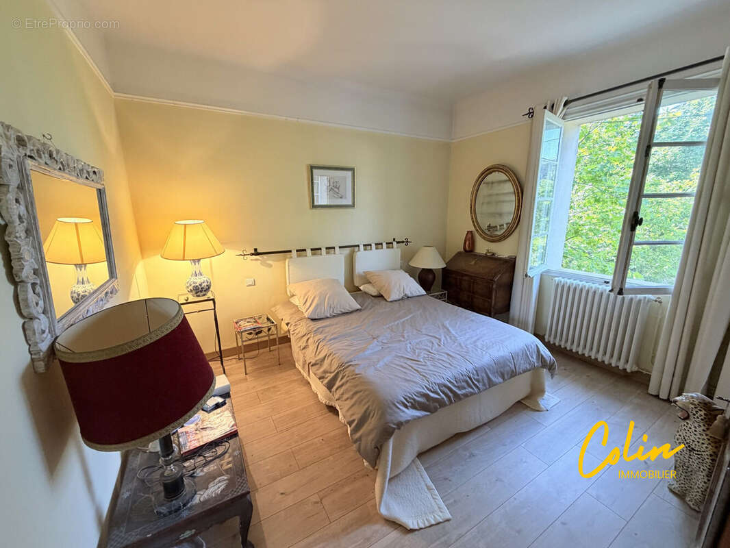 Maison 157 m² à Aix-En-Provence  - photo 4