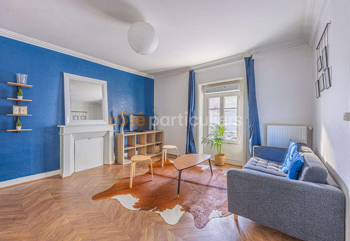 Appartement à NANTES