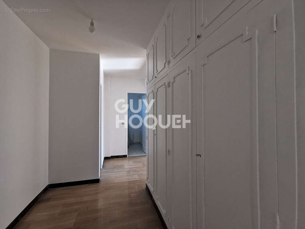 Appartement à FONTENAY-SOUS-BOIS
