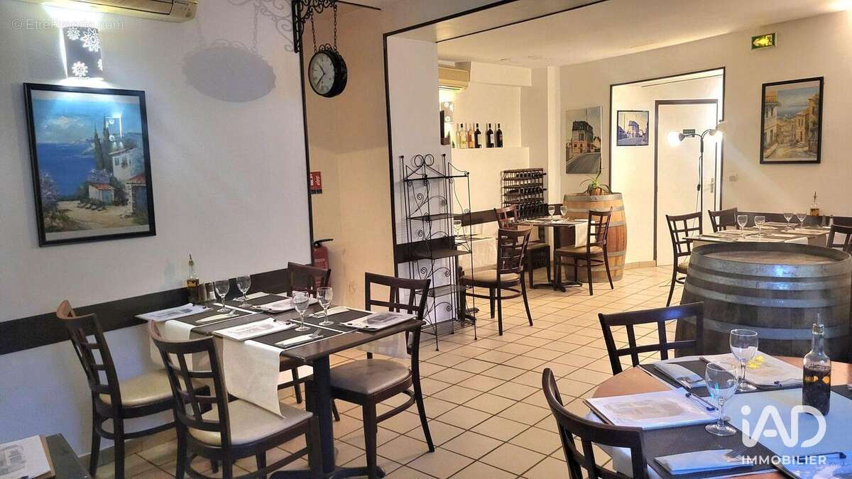 Photo 2 - Commerce à AUVERS-SUR-OISE