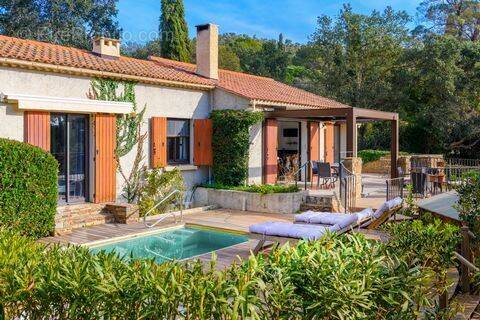 Maison à BORMES-LES-MIMOSAS