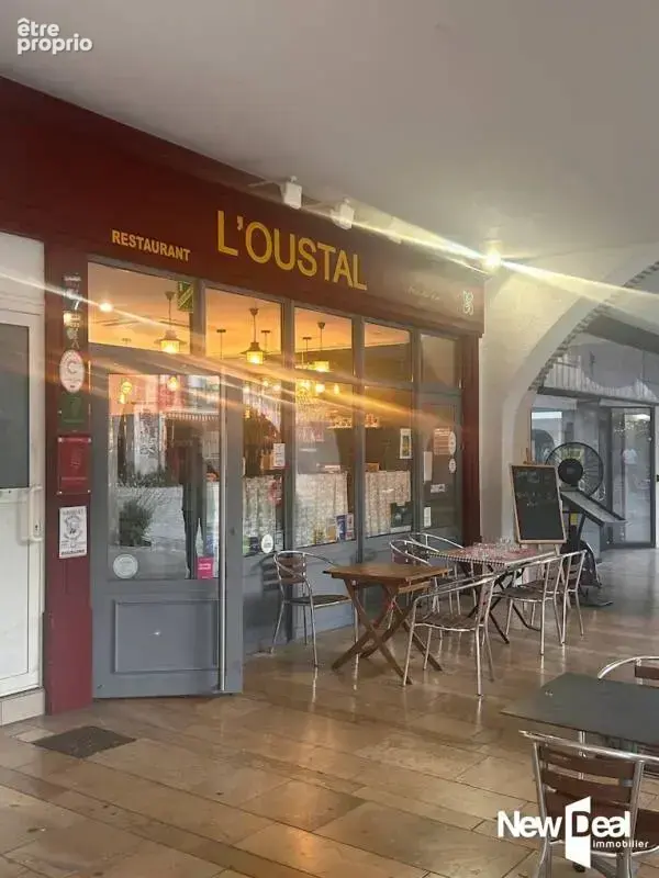 Restaurant en coeur de ville (murs et fonds) - photo 7