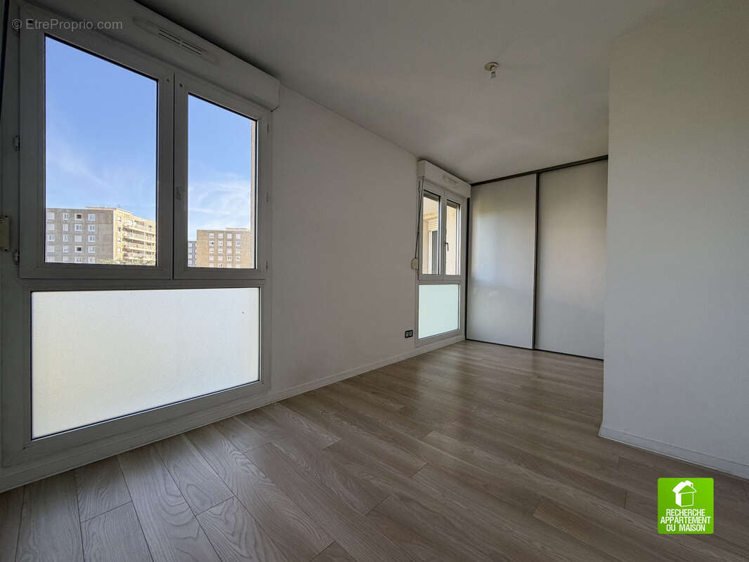 Appartement à LYON-7E
